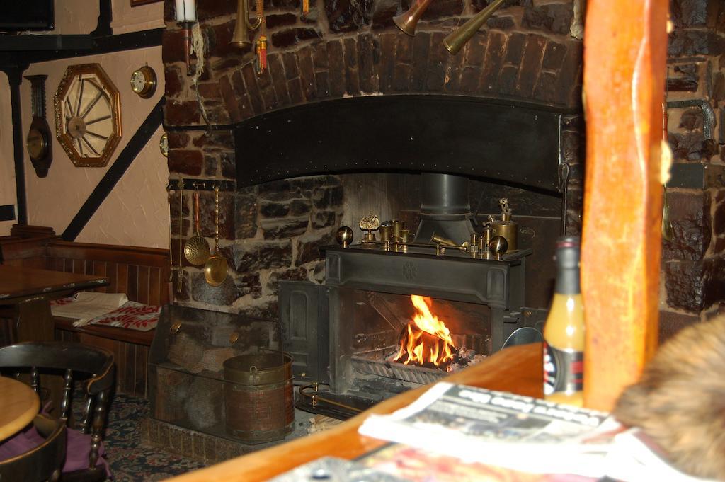 The Mitre Inn Witheridge Zewnętrze zdjęcie
