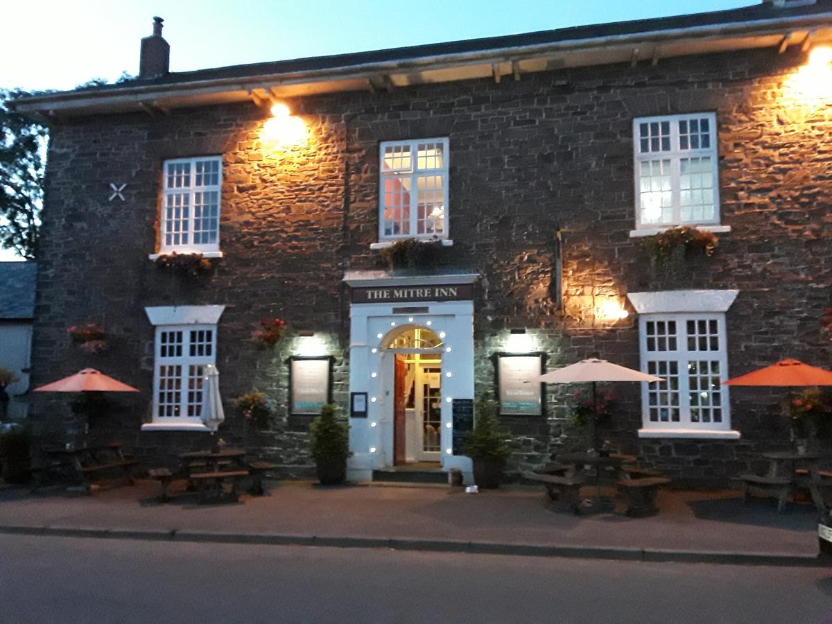 The Mitre Inn Witheridge Zewnętrze zdjęcie